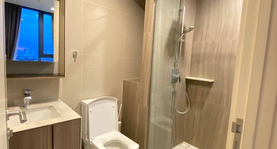 For sale 1 bed condo in Phaya Thai, Bangkok