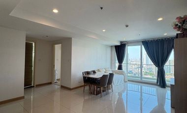 À louer et à vendre 2 chambres condo à Yan Nawa, Bangkok