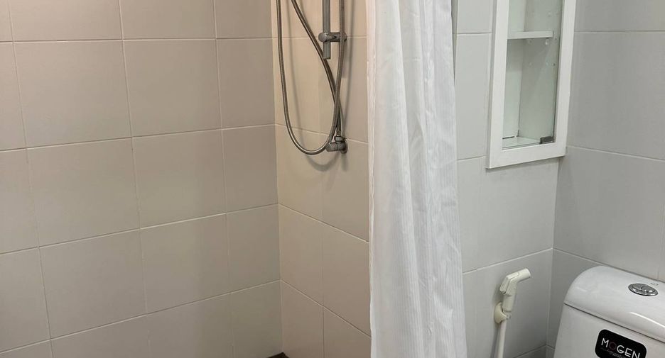 Продажа 2 спальни кондо в Сатхон, Бангкок