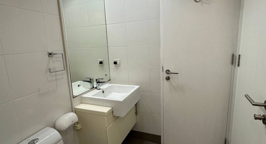 Продажа 2 спальни кондо в Сатхон, Бангкок