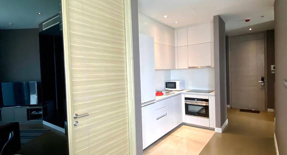 À vendre 2 chambres appartement à Pathum Wan, Bangkok