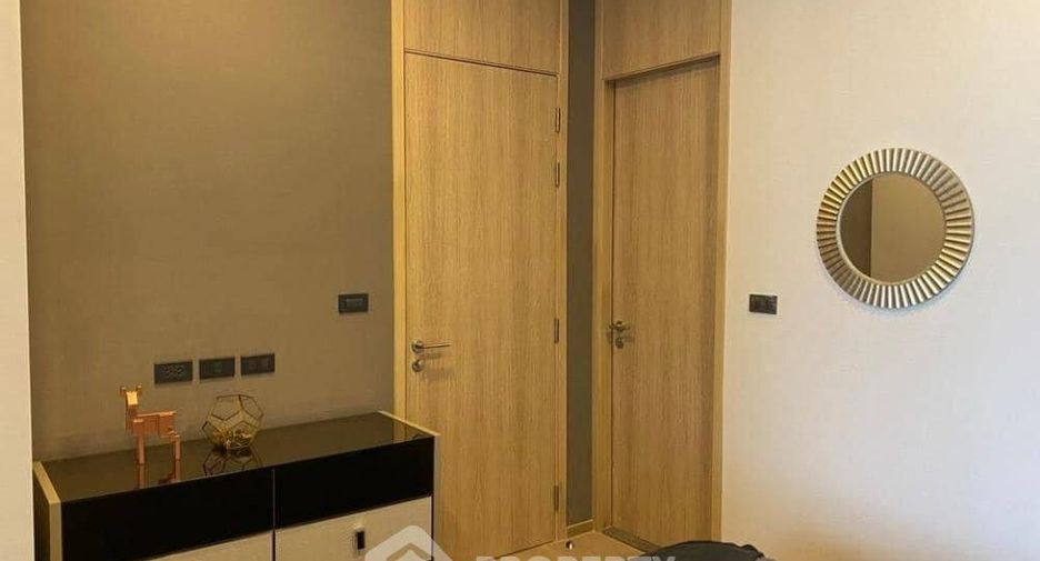 For sale 2 bedrooms condo in Khlong Toei, Bangkok