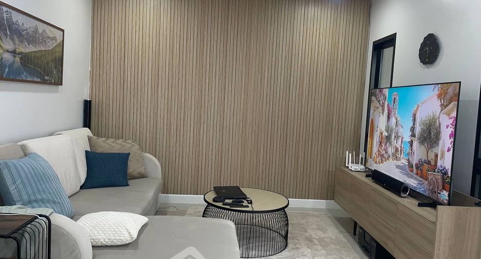 Casa en alquiler y en venta de 3 habitaciones en Bang Lamung, Chonburi