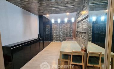 Condo en venta de 2 habitaciones en Khan Na Yao, Bangkok