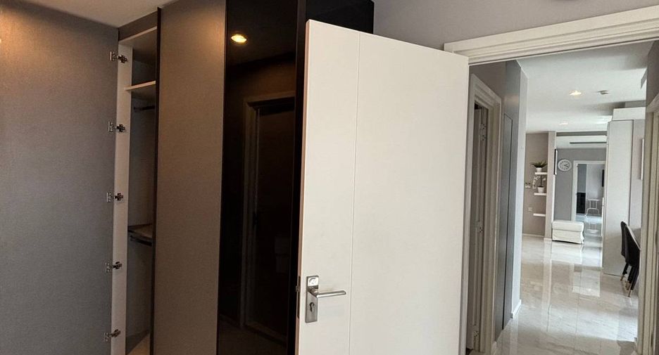 Wohnung zur Miete und zum Kauf mit 3 Zimmer in Bang Kho Laem, Bangkok