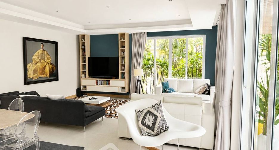 À louer et à vendre 4 chambres villa à East Pattaya, Pattaya