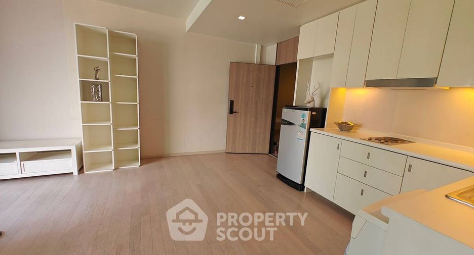 For sale 1 bed condo in Watthana, Bangkok