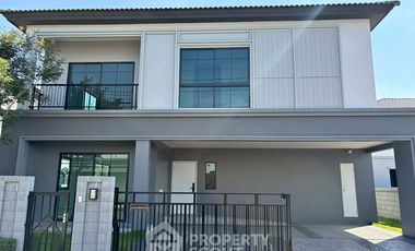 出售 4 卧室 独立屋 在 Saphan Sung, 曼谷