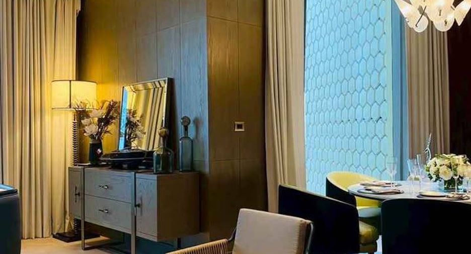 À louer et à vendre 3 chambres condo à Khlong San, Bangkok