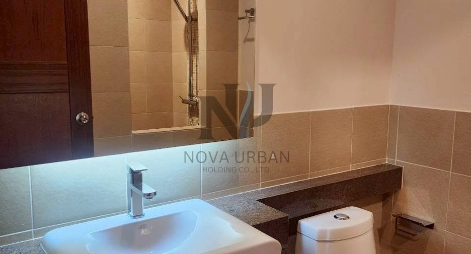 For rent 2 bedrooms condo in South Pattaya, Pattaya
