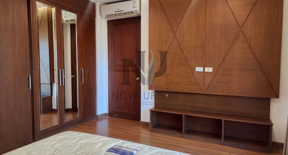 For rent 2 bedrooms condo in South Pattaya, Pattaya