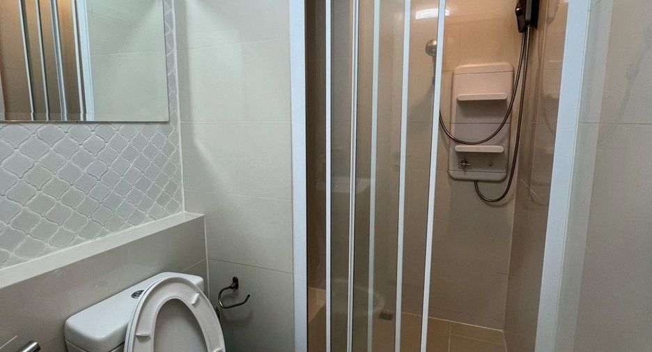 For rent 2 bedrooms condo in Mueang Phuket, Phuket