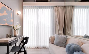 For sale 2 bedrooms condo in Huai Khwang, Bangkok