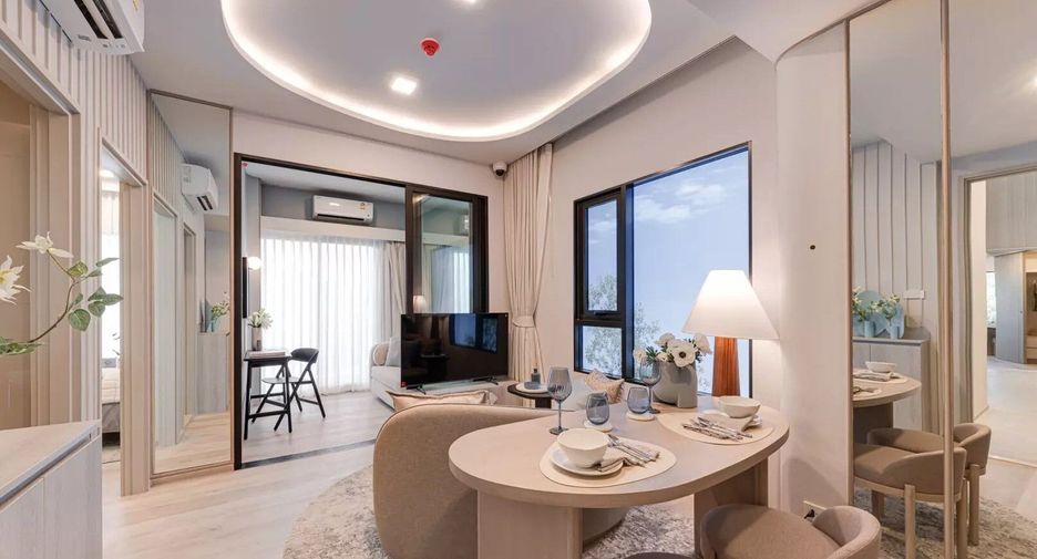 For sale 2 bedrooms condo in Huai Khwang, Bangkok