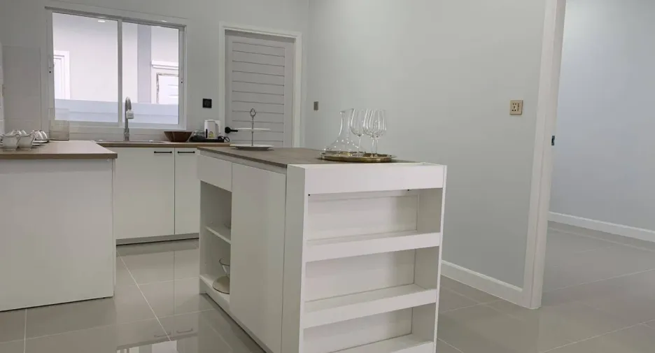 Villa en venta de 3 habitaciones en Cha Am, Phetchaburi