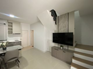 For rent 3 bedrooms townhouse in Bang Phli, Samut Prakan