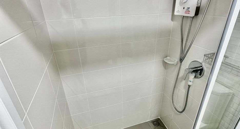 For rent 2 bedrooms condo in Bang Kho Laem, Bangkok