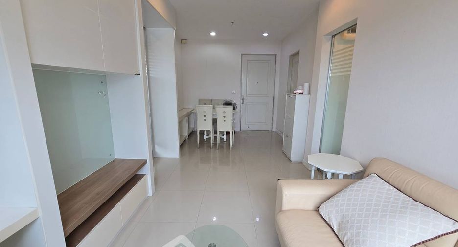 For sale 1 bed condo in Sathon, Bangkok