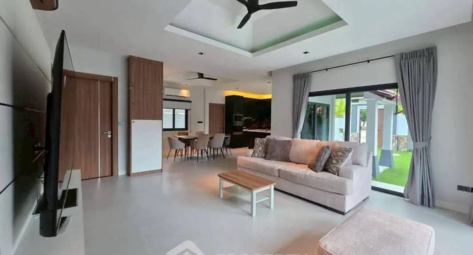 À vendre 3 chambres villa à Huay Yai, Pattaya