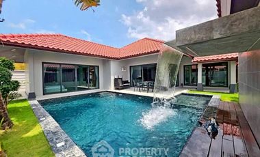 À vendre 3 chambres villa à Huay Yai, Pattaya