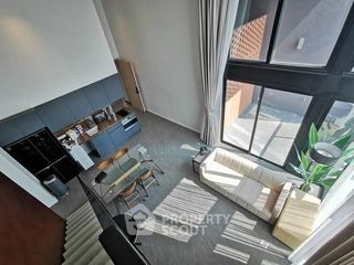 For sale 2 ベッドルーム condo in Sathon, Bangkok