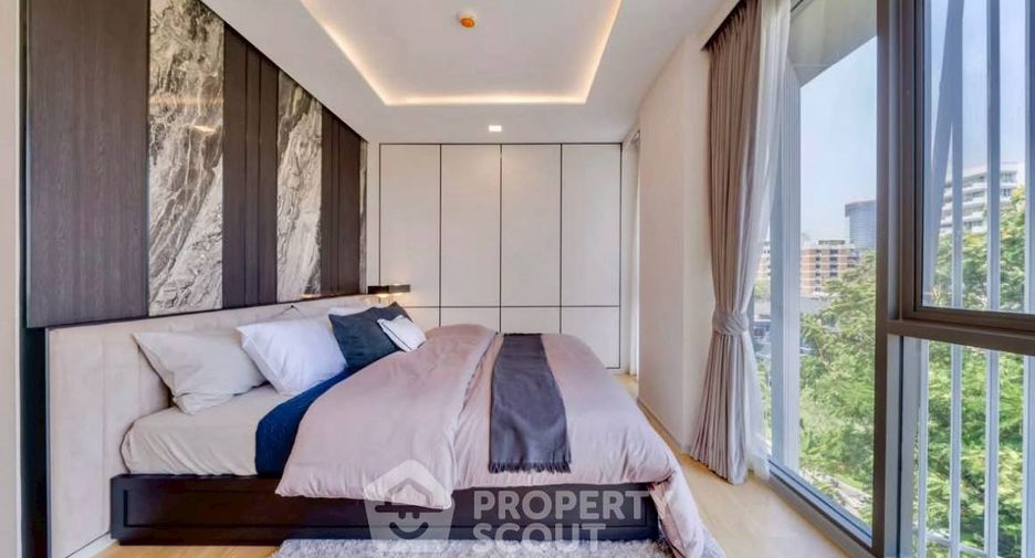 For sale 3 bedrooms condo in Watthana, Bangkok