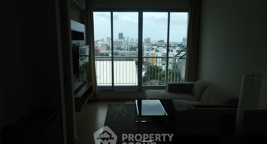 À louer 1 chambre condo à Phra Khanong, Bangkok