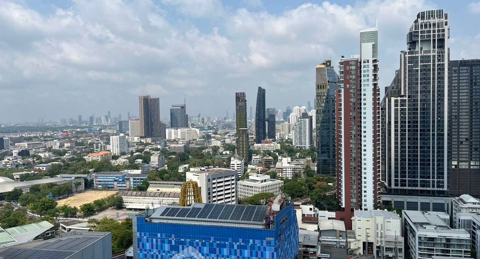 Wohnung zur Miete mit 1 Zimmer in Khlong Toei, Bangkok