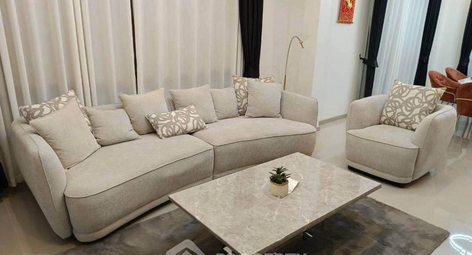 For rent 4 bedrooms house in East Pattaya, Pattaya
