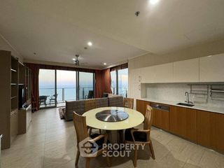 For rent 3 bedrooms condo in Bang Lamung, Chonburi