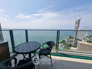 For rent 3 bedrooms condo in Bang Lamung, Chonburi