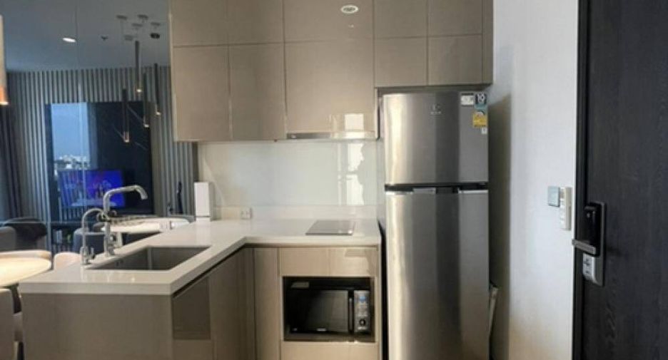 For rent 1 bed condo in Phra Khanong, Bangkok