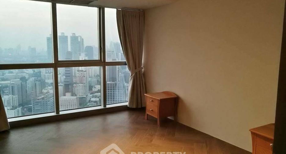 Wohnung zur Miete mit 3 Zimmer in Khlong Toei, Bangkok