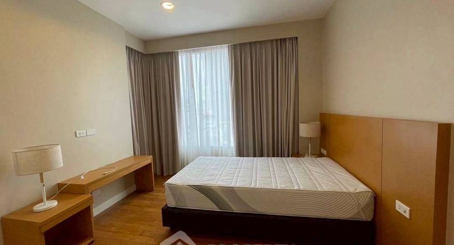 Wohnung zur Miete mit 3 Zimmer in Watthana, Bangkok