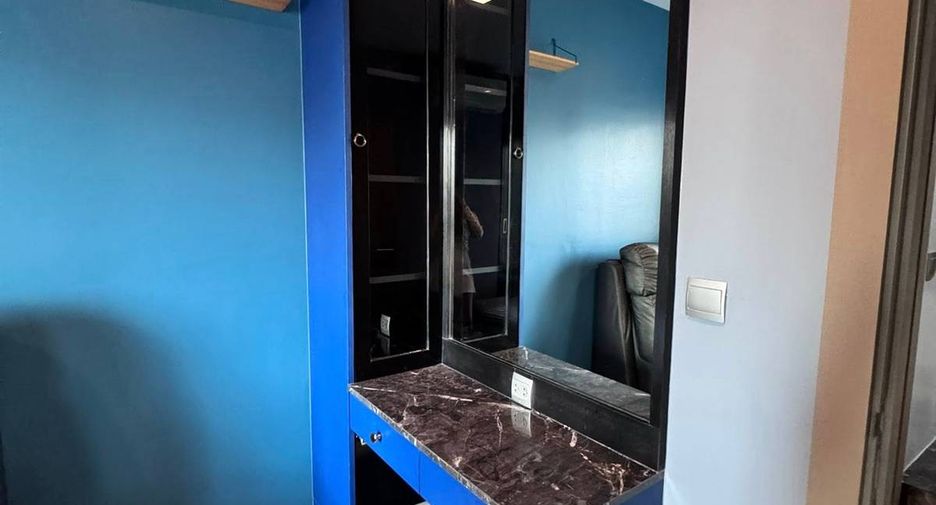 Condo en alquiler de 1 habitaciones en Huai Khwang, Bangkok