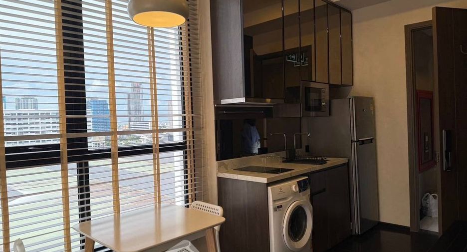 À louer 1 chambre condo à Watthana, Bangkok