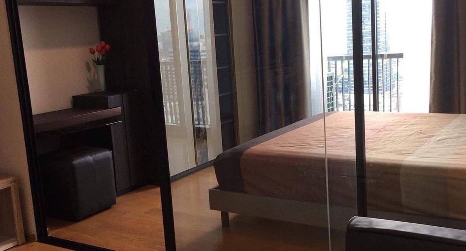 Condo en alquiler de 1 habitaciones en Sathon, Bangkok