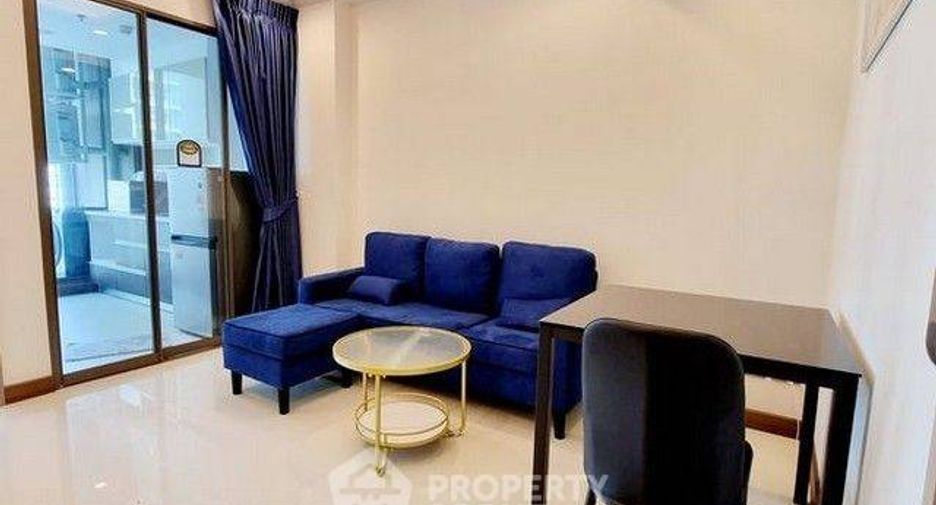 For rent 1 bed condo in Watthana, Bangkok