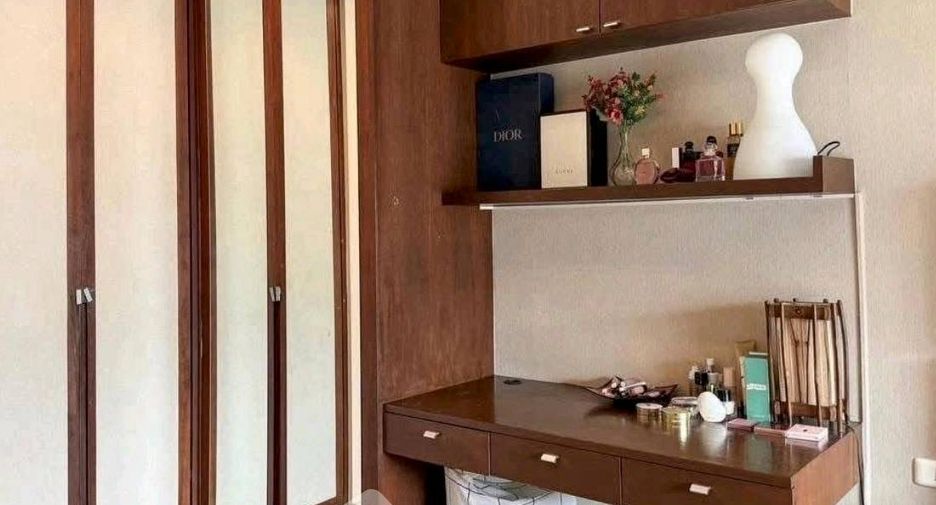 Condo en alquiler de 2 habitaciones en Khlong Toei, Bangkok
