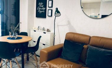 For rent 1 bed condo in Pathum Wan, Bangkok