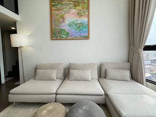 For rent 2 bedrooms condo in Bang Rak, Bangkok