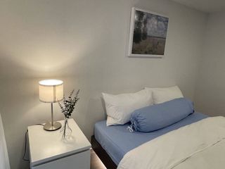 For rent 2 bedrooms condo in Bang Rak, Bangkok