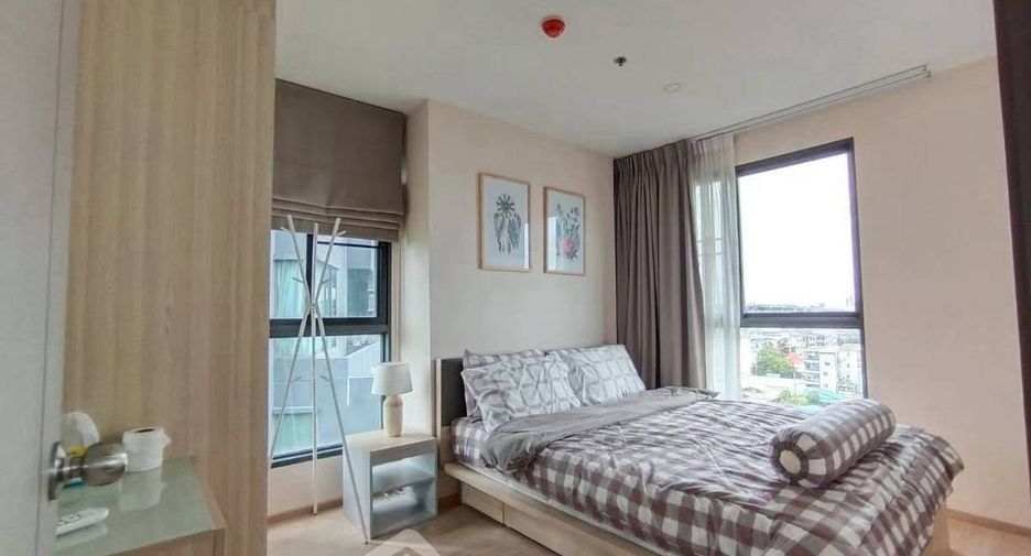 Condo en alquiler de 2 habitaciones en Bang Na, Bangkok