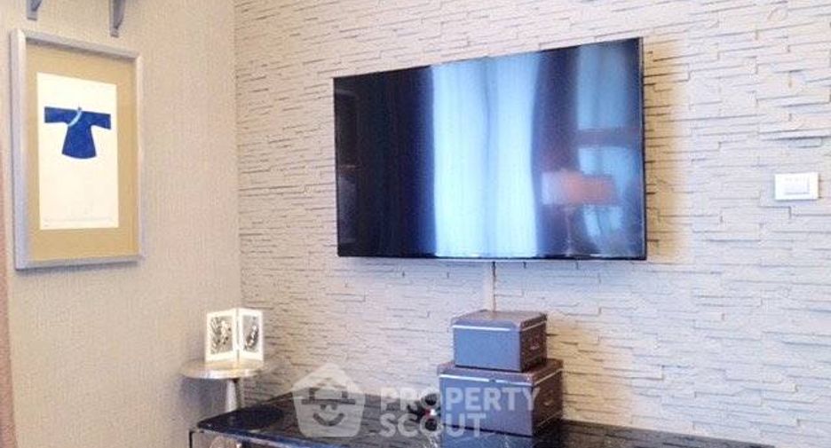 For rent 2 ベッドルーム condo in Watthana, Bangkok