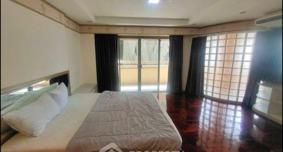 À louer 3 chambres appartement à Watthana, Bangkok