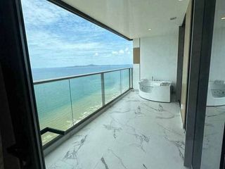 For rent 2 bedrooms condo in Bang Lamung, Chonburi