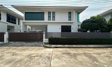 出租 3 卧室 独立屋 在 Saphan Sung, 曼谷