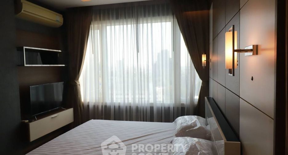 For rent 2 bedrooms condo in Khlong Toei, Bangkok
