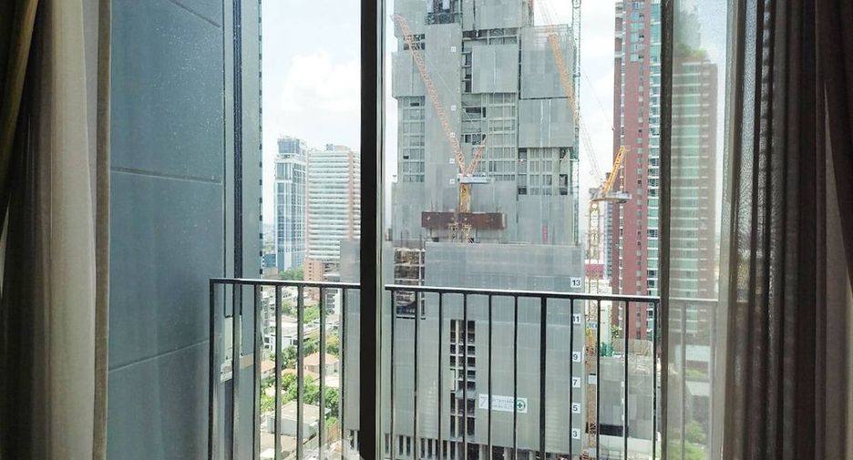 For rent 1 bed condo in Khlong Toei, Bangkok