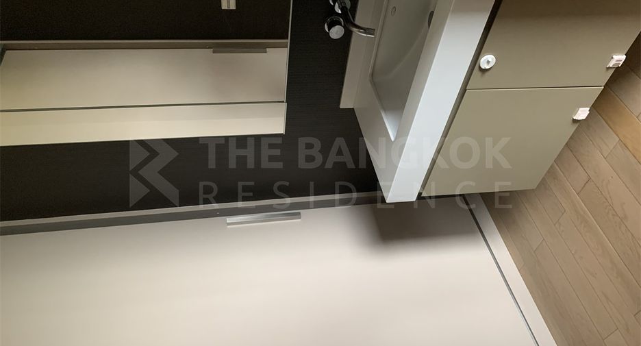 Condo en venta de 2 habitaciones en Khlong Toei, Bangkok